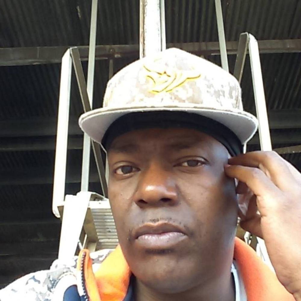Meet your Posher, Eshawn